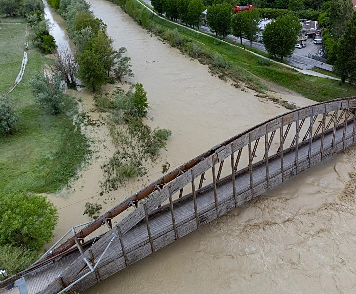 İtalya'da 12 bölge için şiddetli yağış uyarısı yapıldı