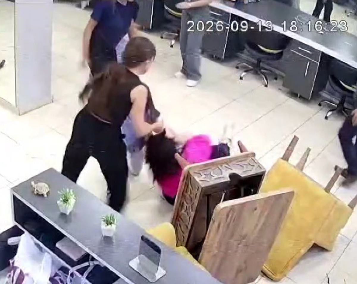 Kahramanmaraş’ta saç kesimini beğenmeyen müşterinin akrabaları kadın kuaförü darp etti