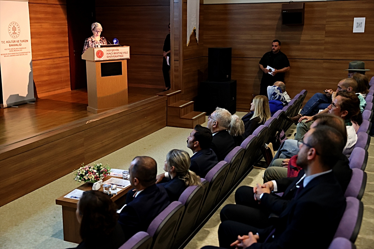 Kapadokya'daki tarihi duvar resimlerinin korunması ve araştırılmasına yönelik seminer düzenlendi