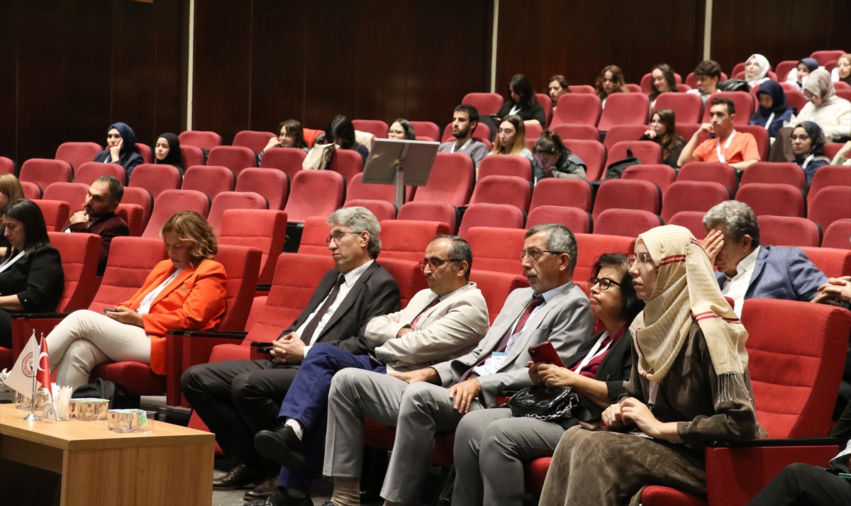 Kayseri'de 1. Erciyes İmmünoloji Kongresi başladı