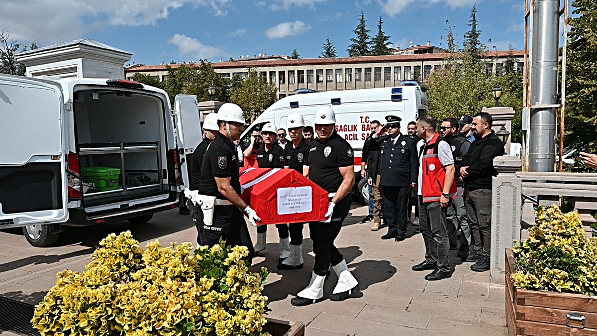 Kazada şehit olan polis memurunun cenazesi Giresun'a gönderildi
