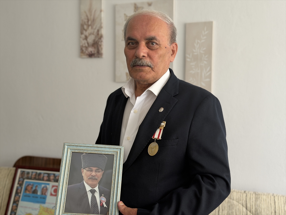 Kıbrıs gazisi Demir, toplu mezar açılışında gördüklerini anlattı