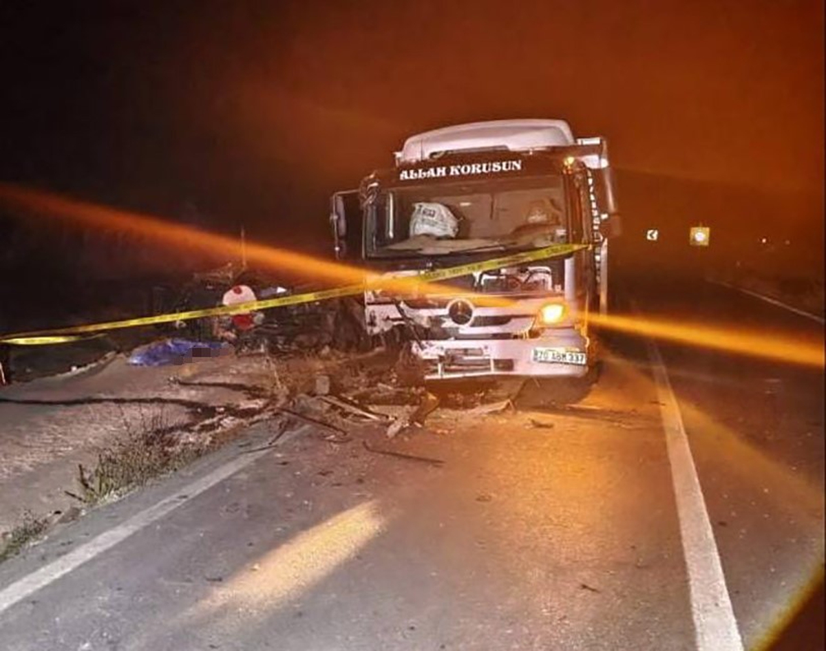 Konya Yalıhüyük’te otomobil kamyonla çarpıştı, 16 yaşındaki çocuk öldü, 1 kişi yaralandı