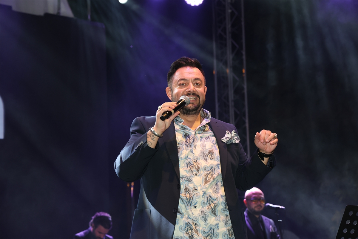 Kula'nın kurtuluşunun 104. yılı dolayısıyla konser düzenlendi