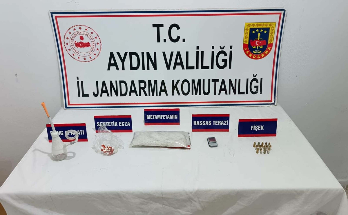 Kuşadası'nda uyuşturucu operasyonu: 3 gözaltı