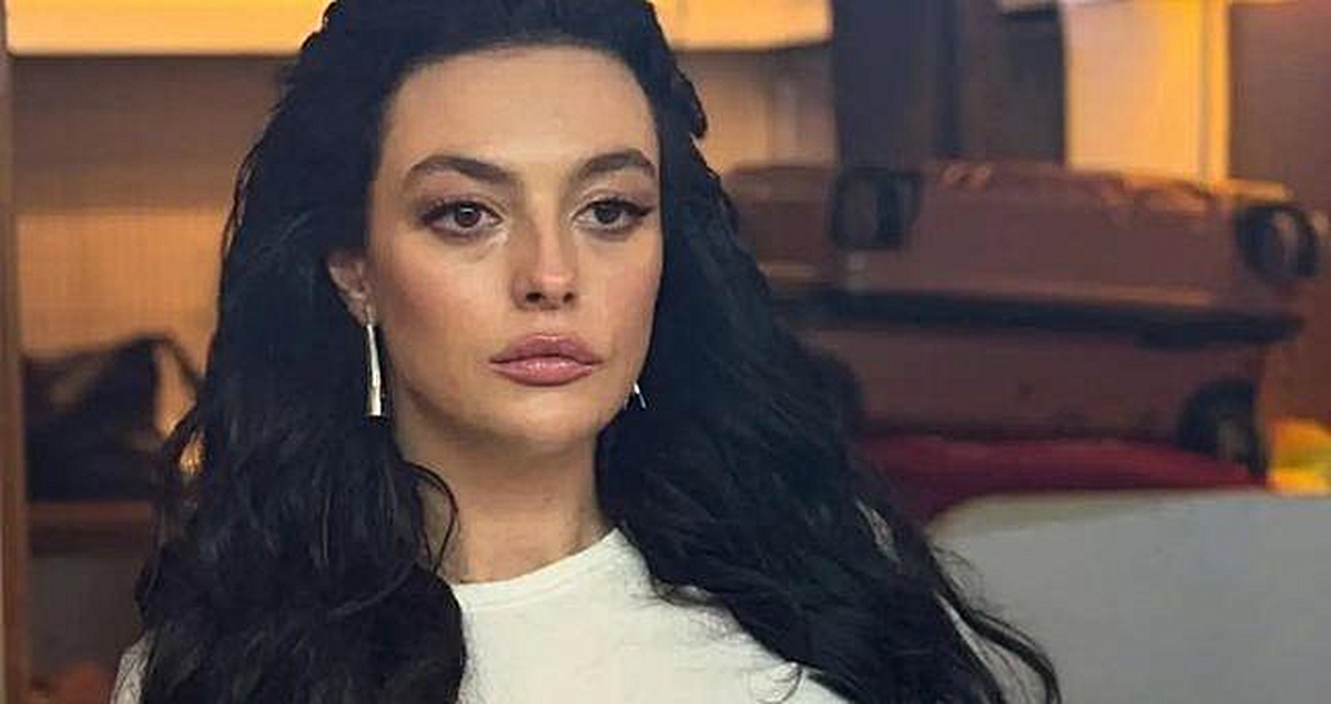 Melis Sezen neden gözaltına alındı? SON DAKİKA! Melis Sezen kimdir, kaç yaşında, nereli, sevgilisi kim, hangi dizilerde oynadı?