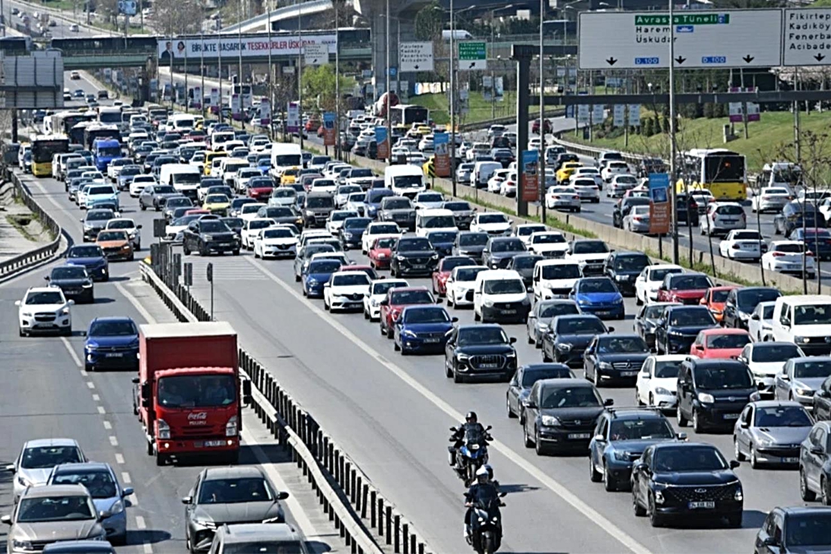 Motosiklet kazalarında alarm veren tablo! Bakan Çiftçi yeni eylem planını açıkladı