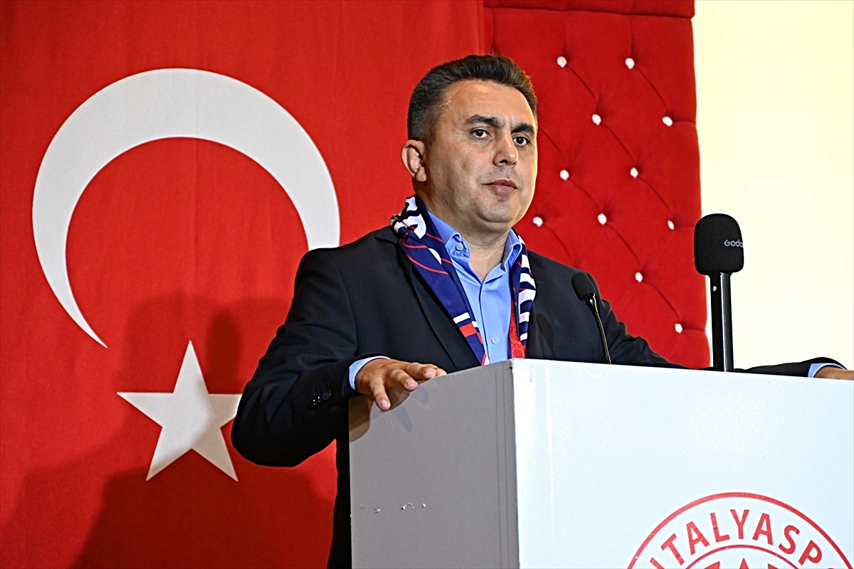 Mustafa Ergün Antalyaspor'un başkanlığına seçildi, 650 milyon lira borç kapatılacak
