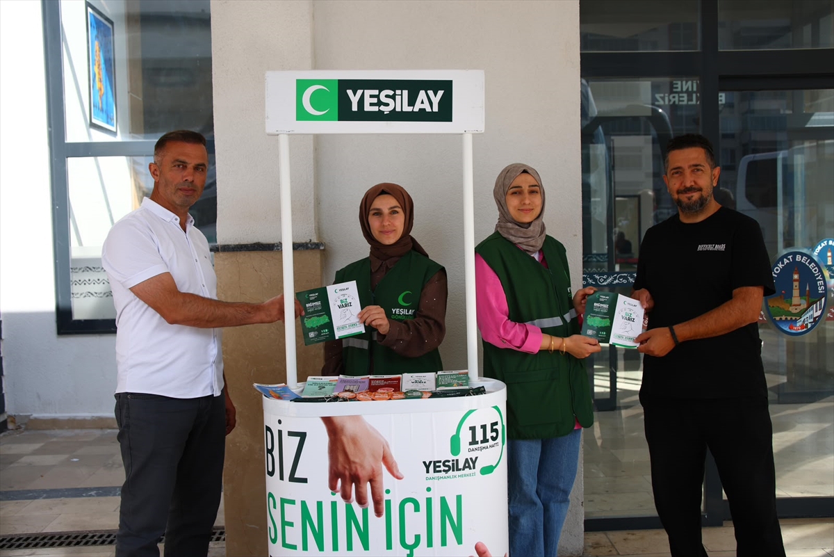 Tokat’ta otobüs terminalinde Yeşilay ve YEDAM tanıtım standı açıldı