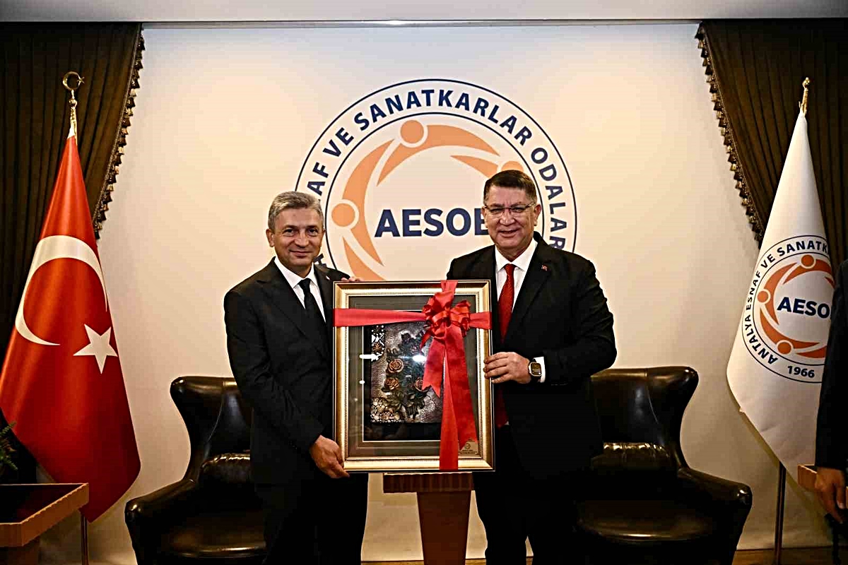 Vali Şahin: 'Esnafımız, toplumsal hayatın temeli'