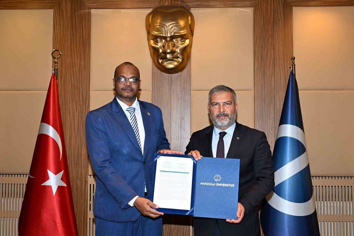 Anadolu Üniversitesi ile Sudan arasında eğitim ve Türkçe öğretimi protokolü imzalandı