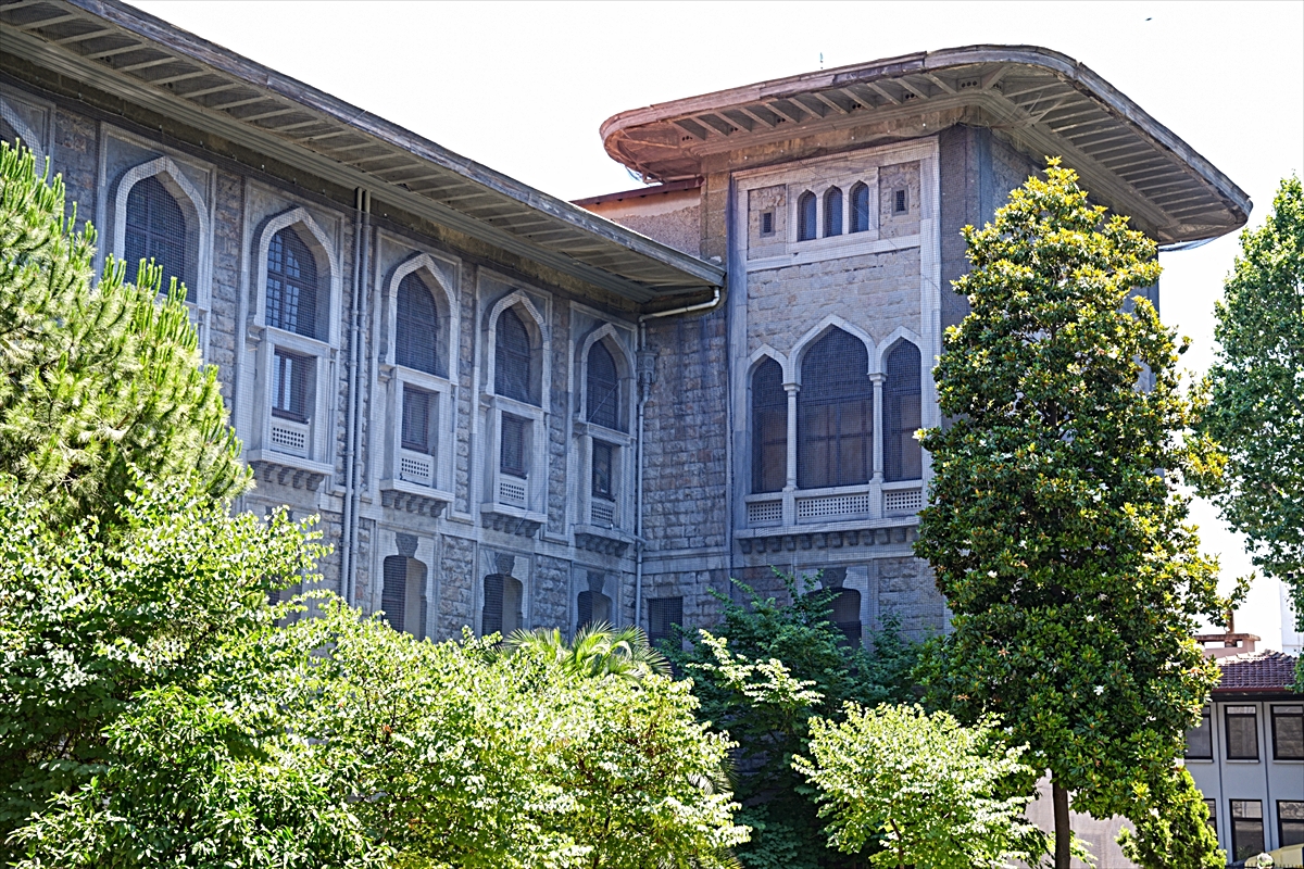 ASIRLIK MEKTEPLER - İstanbul Erkek Lisesi köklü geçmişiyle eğitim mirasını sürdürüyor