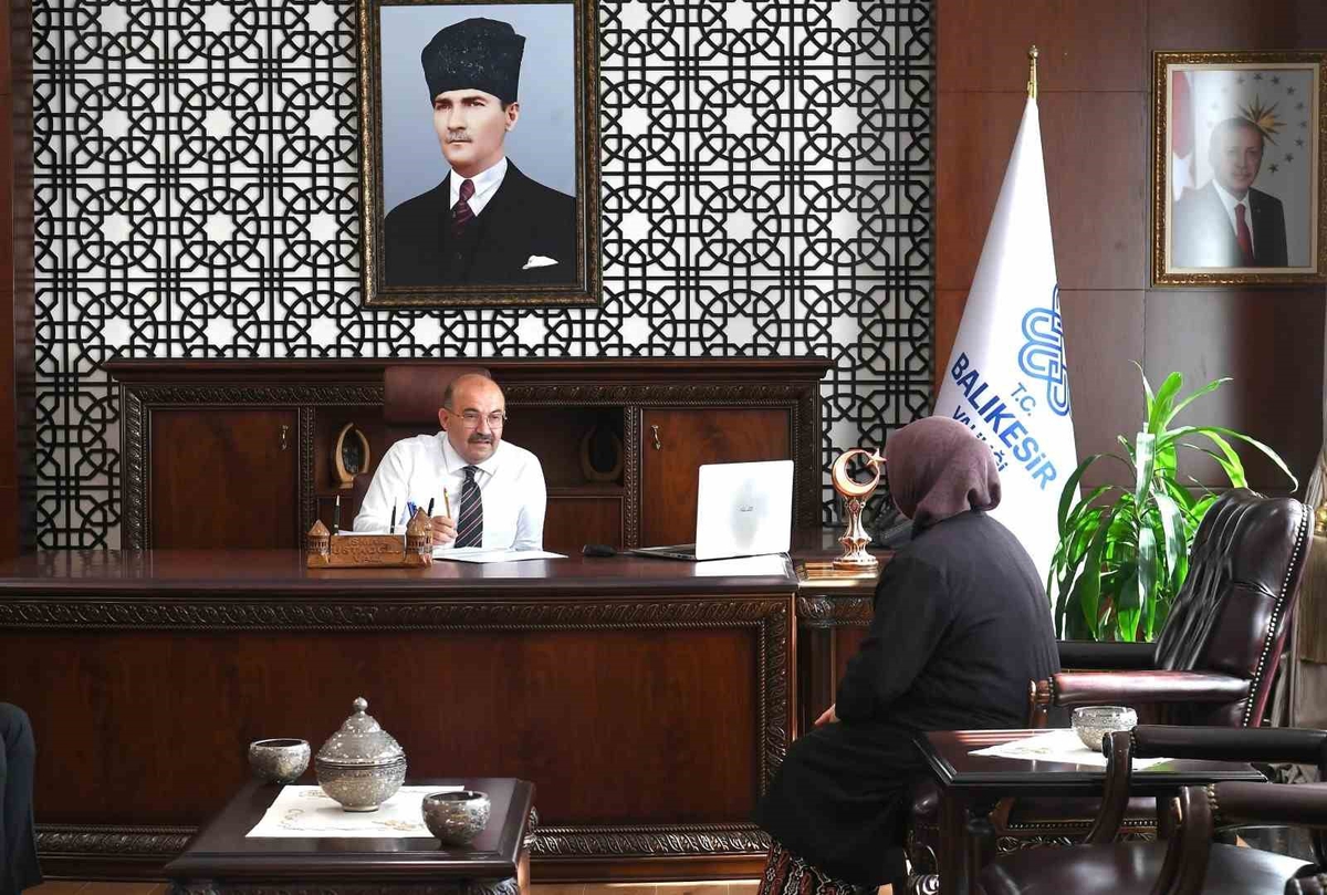 Balıkesir Valisi Ustaoğlu, buluşmada talepleri dinledi, kurumlara talimat verdi