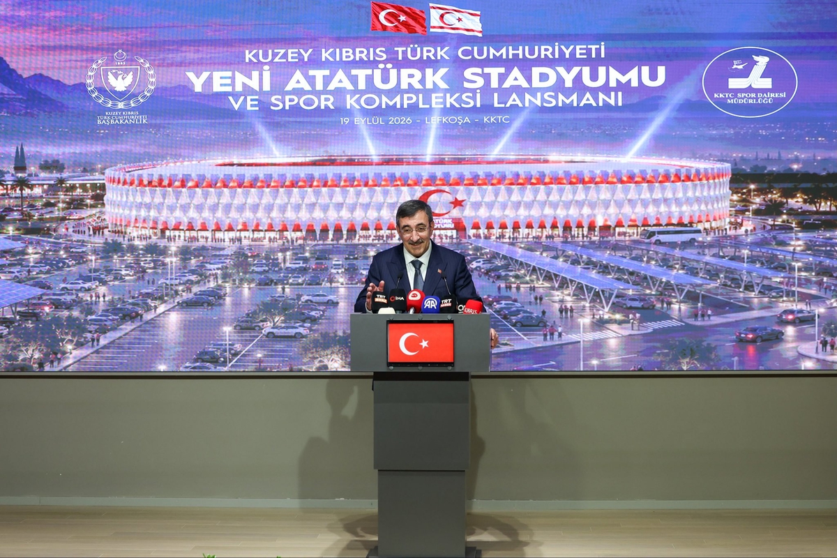 Cevdet Yılmaz, KKTC’de 8 bin kapasiteli Yeni Atatürk Stadyumu’nun lansmanına katıldı