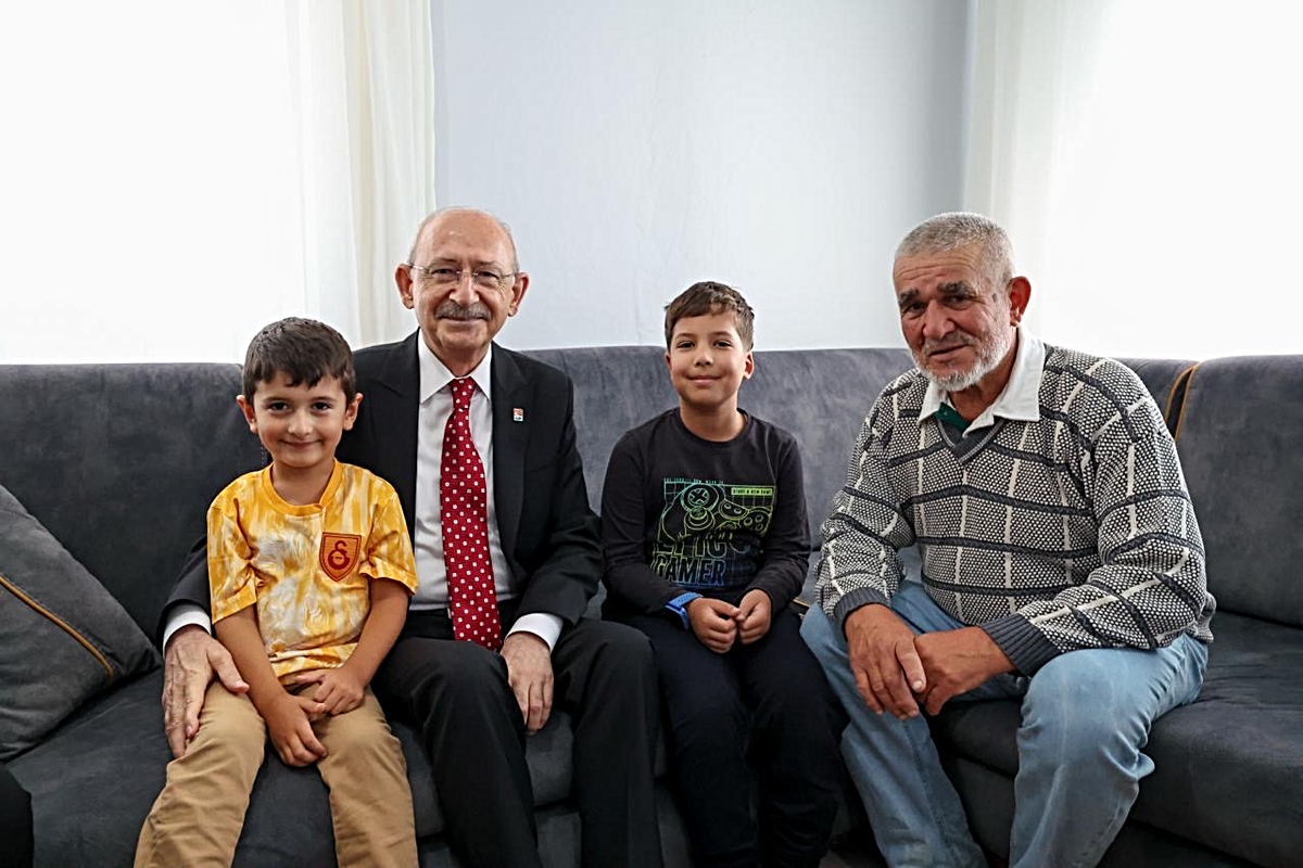 CHP Genel Başkanı Kılıçdaroğlu, Bolu’da Özvarlı ailesine konuk oldu