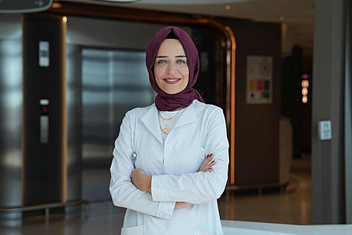 Doç. Dr. Esra Çokiçli, kronik hastaların sonbaharda grip aşısı olmalarını önerdi