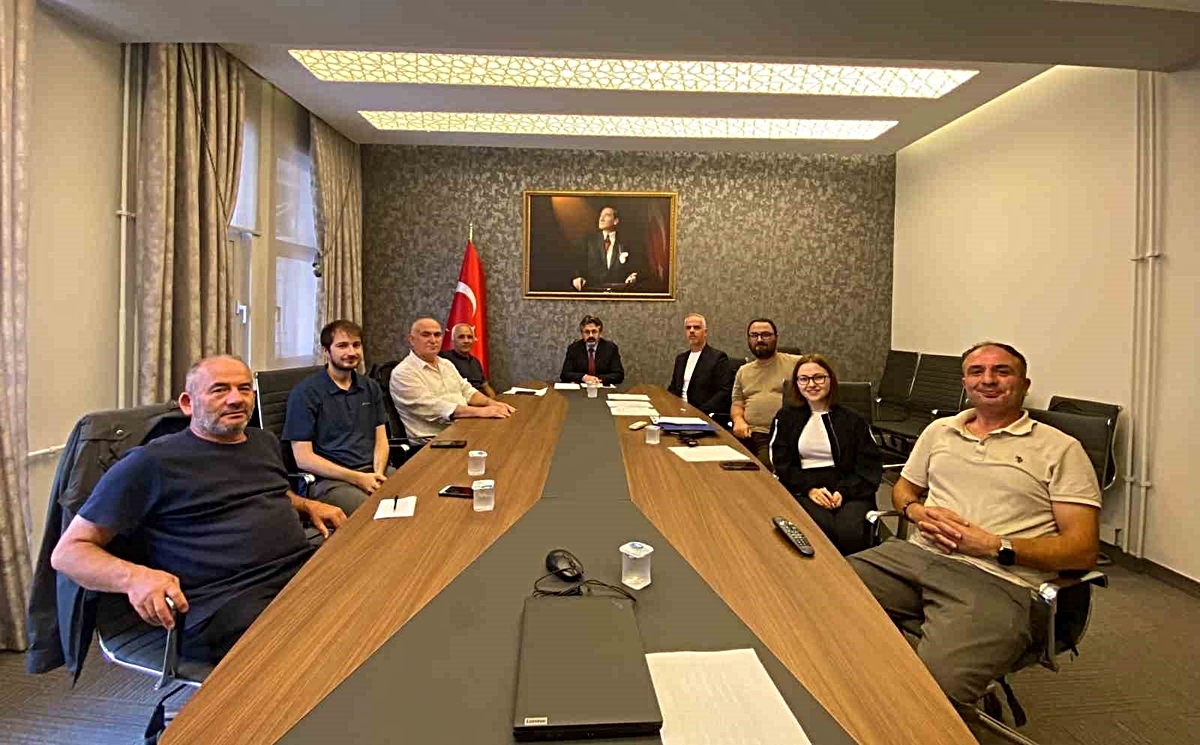 Düzce'de okul gıda işletmeleri denetim komisyonu hijyen ve logoyu görüştü