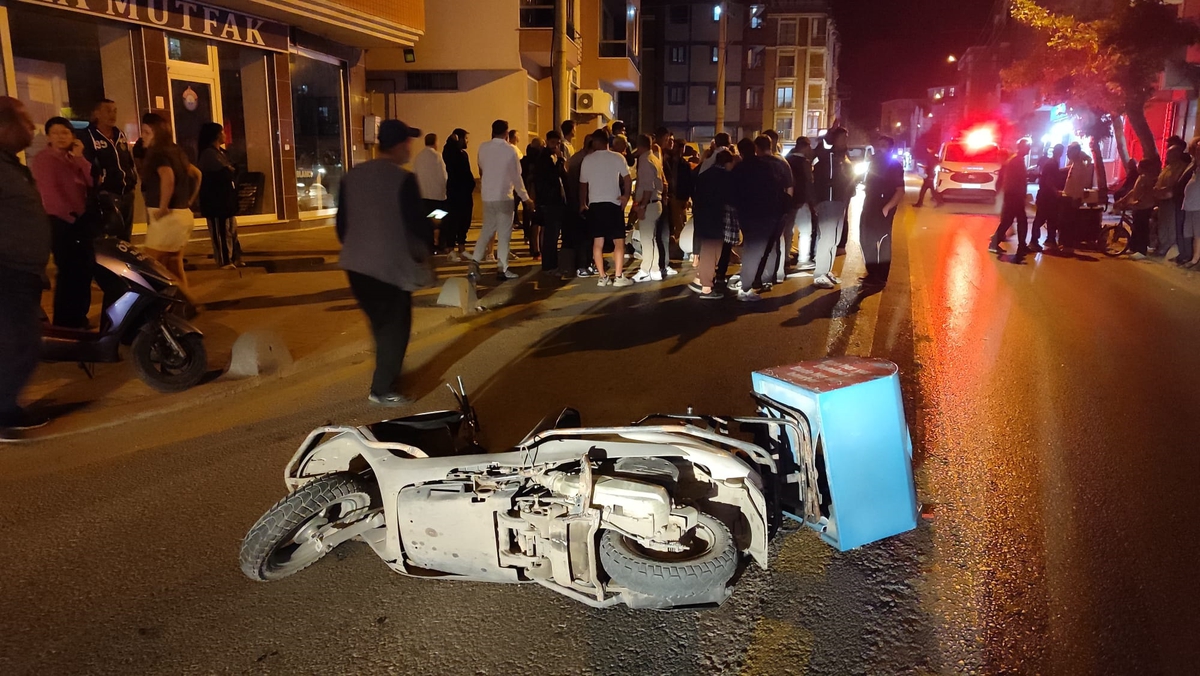Edirne Keşan'da motosiklet yayaya çarptı, 2 yaralıdan biri ağır yaralandı