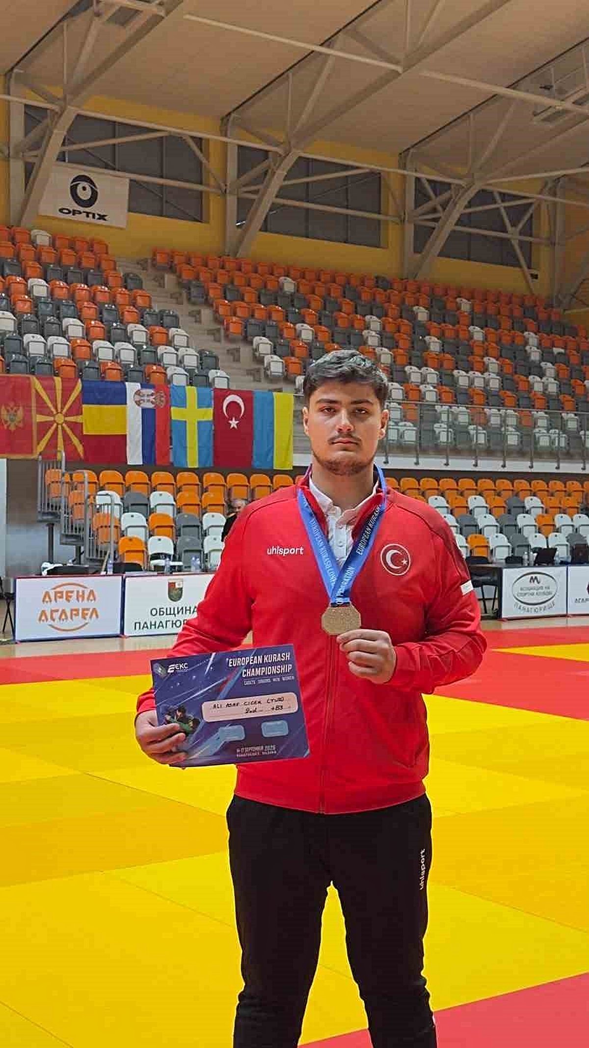 Elazığlı sporcu Ali Asaf Çiçek, kuraşta +83 kiloda Avrupa ikincisi oldu