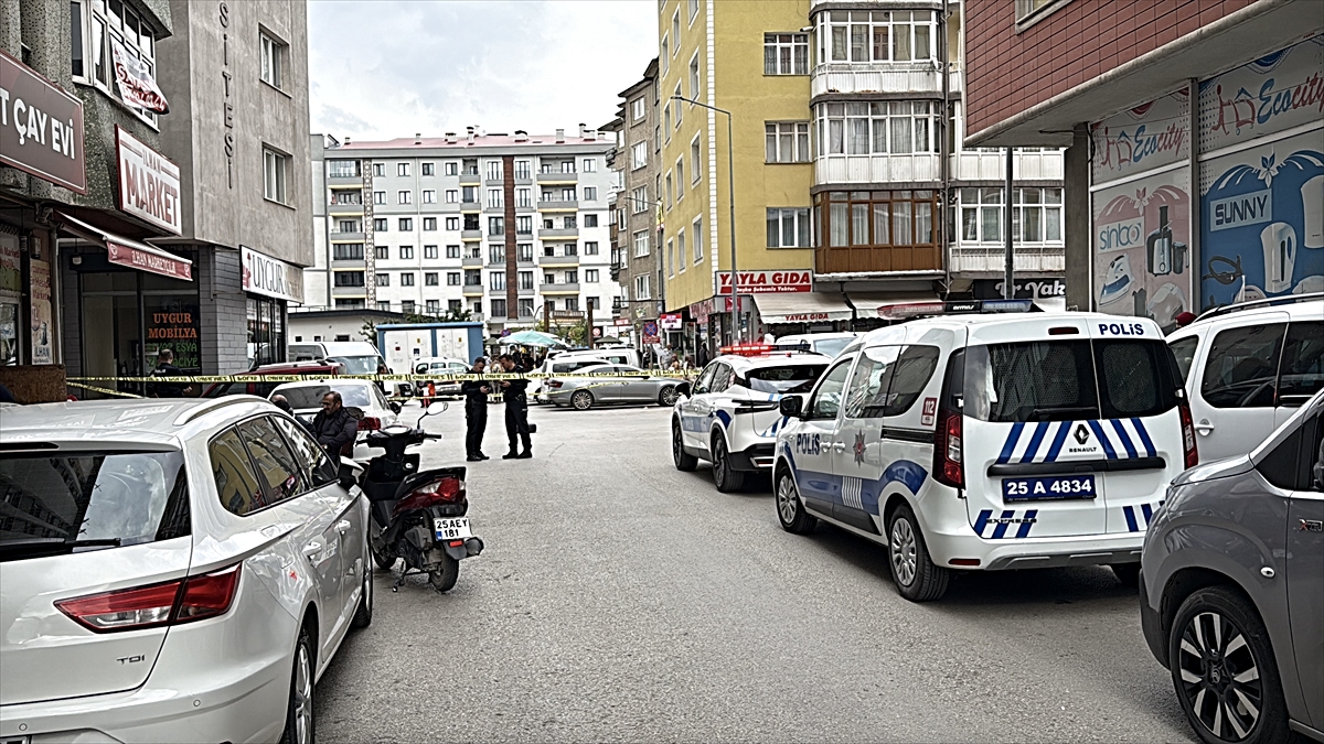 Erzurum Yakutiye'de çıkan silahlı kavgada yaralanan 1 kişi hastaneye kaldırıldı