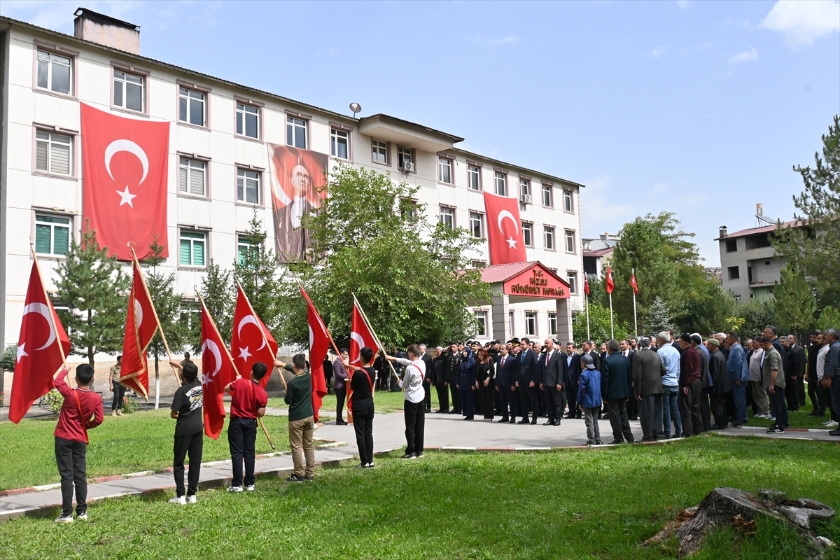 Hizan'da Gaziler Günü dolayısıyla tören düzenlendi