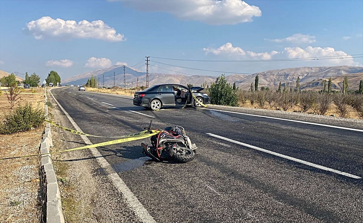 Malatya Doğanşehir'de motosiklet ile otomobil çarpıştı, motosiklet sürücüsü öldü