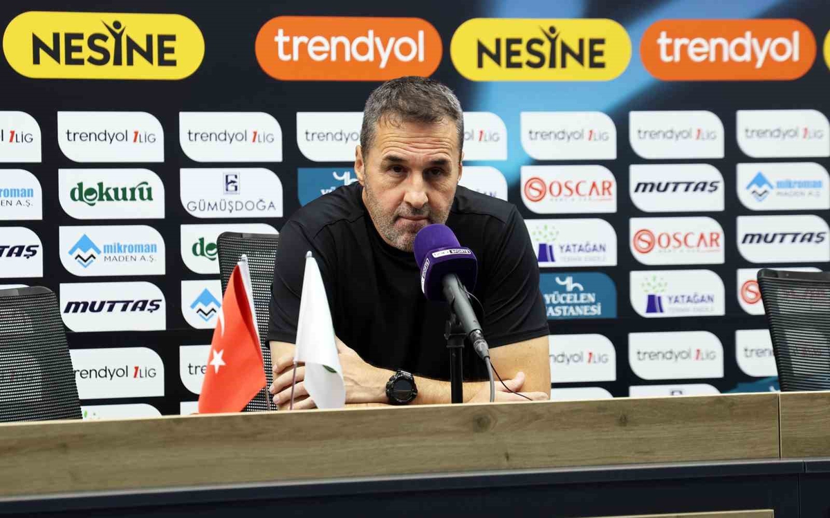 Muğlaspor TD Koşukavak, Iğdır FK ile 2-2 berabere kalan oyuncularını tebrik etti
