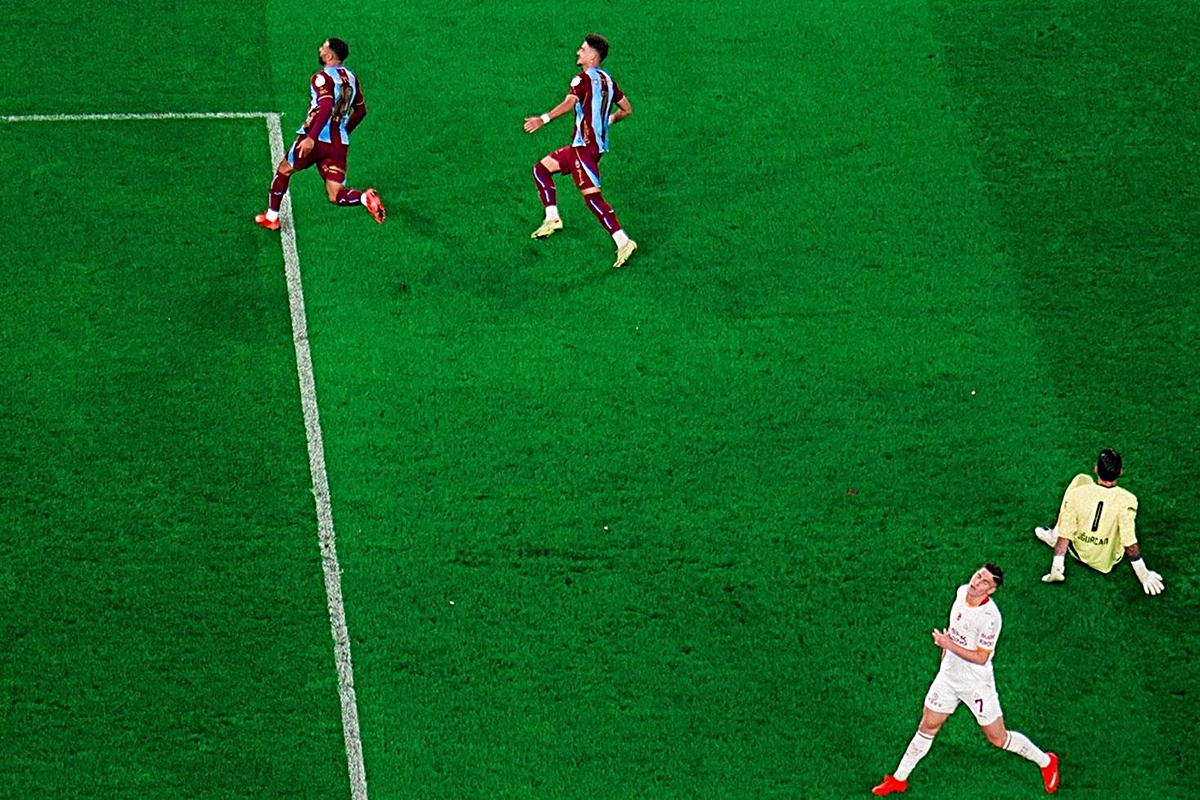 Salah, Türkiye'deki derbi kariyerine çok hızlı başladı