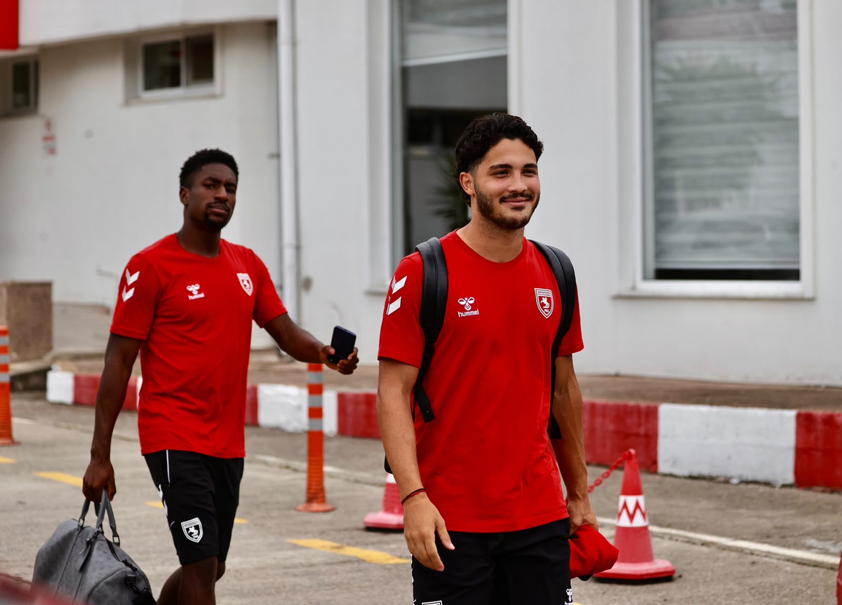 Samsunspor, Erzurumspor FK deplasmanı için hazırlıklarını tamamlayıp Erzurum'a gitti