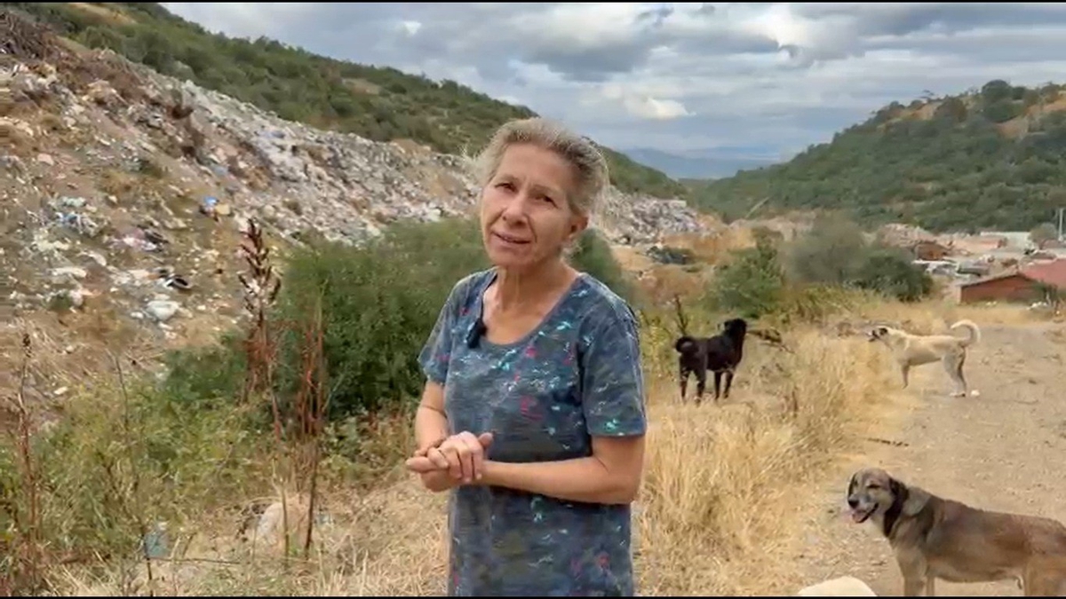 Simav Sayıdere’deki çöplük yangın riski oluşturuyor, temizlik bekliyor
