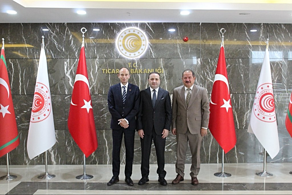 Ticaret Bakan Yardımcısı Tuzcu, Toyota ile yeni pazarlara açılımı değerlendirdi