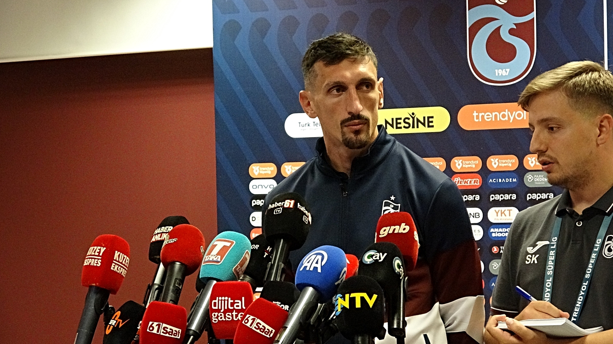 Trabzonspor'un Galatasaray'ı 4-0 yendiği maçta Savic özgüven kazandıklarını söyledi