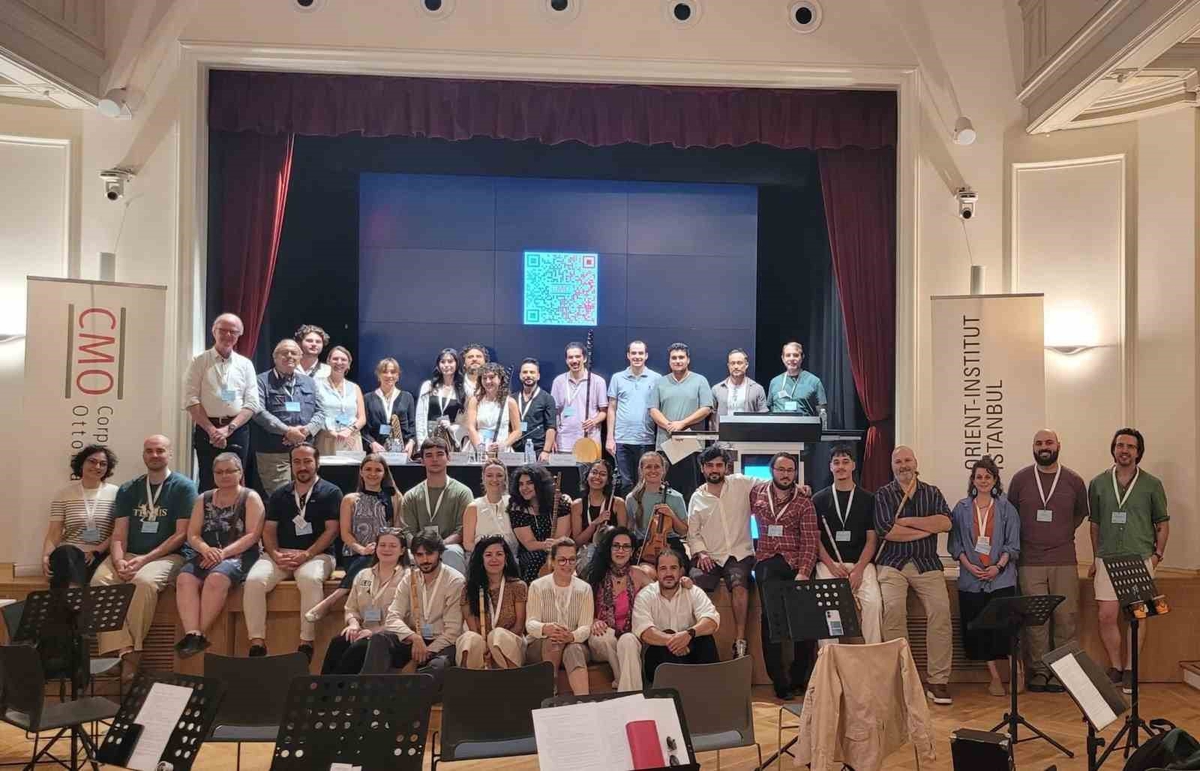 Anadolu Makam Ensemble, CMO Yaz Akademisi kapanışında iki eseri ilk kez seslendirdi