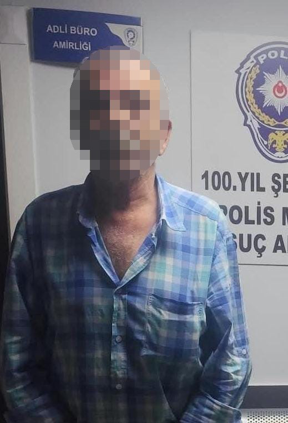 Ankara Keçiören'de sepetle satış yapılan evde 169 litre kaçak alkol ele geçirildi