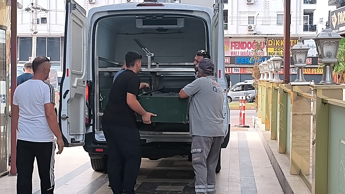 Antalya'da otelin koridorunda ölü bulundu! 38 yaşındaki Rus turistin ölümü şüpheli