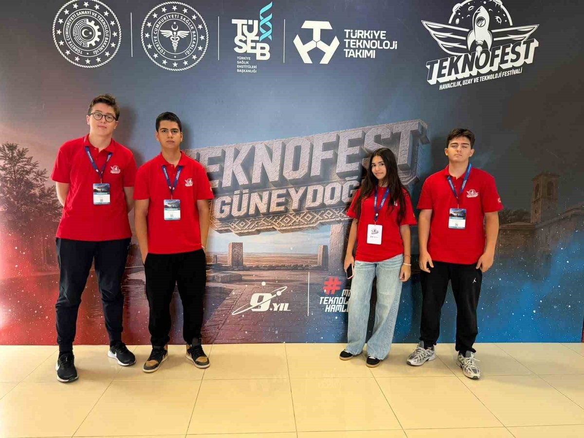 Aydın Lisesi, RitimAI ile 4 bin takım içinde ilk 30'a girip TEKNOFEST finaline kaldı