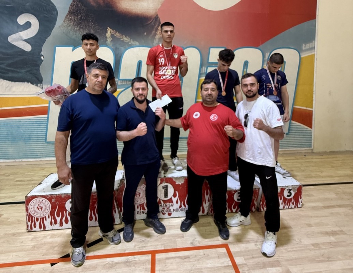 Manisa'da 17. İller Arası Muaythai Zafer Kupası'na 14 ilden 386 sporcu katıldı