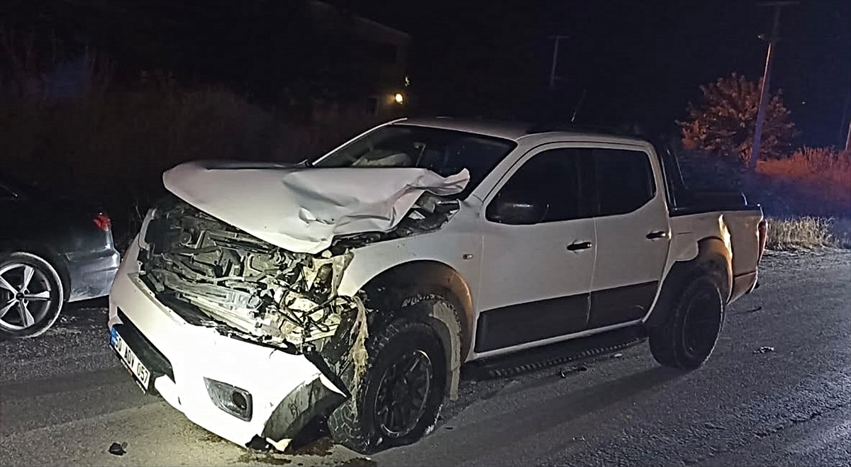 Nevşehir'de kamyonet, 54 yaşındaki yayaya çarptı; yaya hayatını kaybetti.
