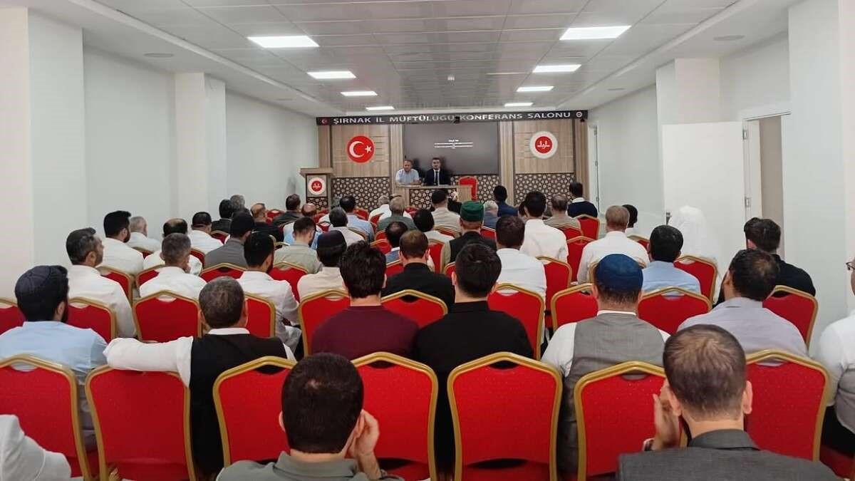 Şırnak İl Müftülüğü eylül ayı toplantısında din hizmetlerini değerlendirdi