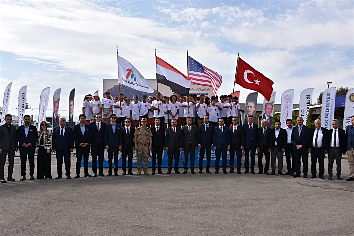 5. Uluslararası Cudi Cup Tenis Turnuvası Şırnak'ta 61 sporcuyla başladı