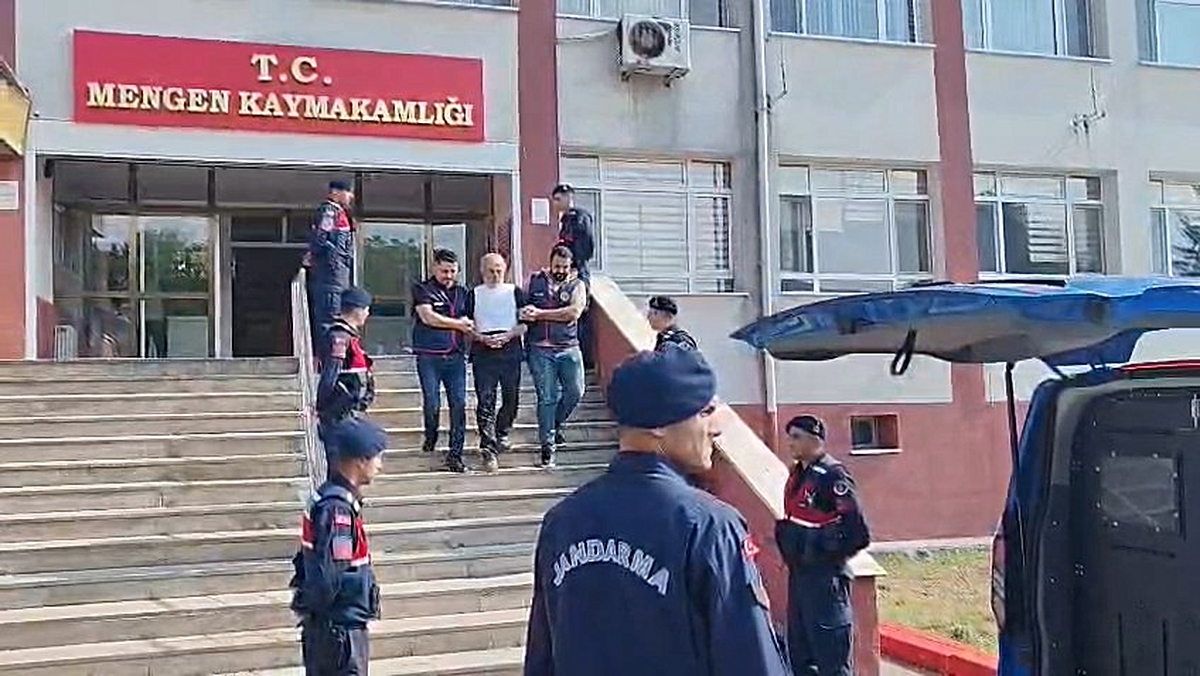 Bolu Mengen'de baba-oğul cinayeti şüphelisi 38 gün sonra ormanda yakalanıp tutuklandı