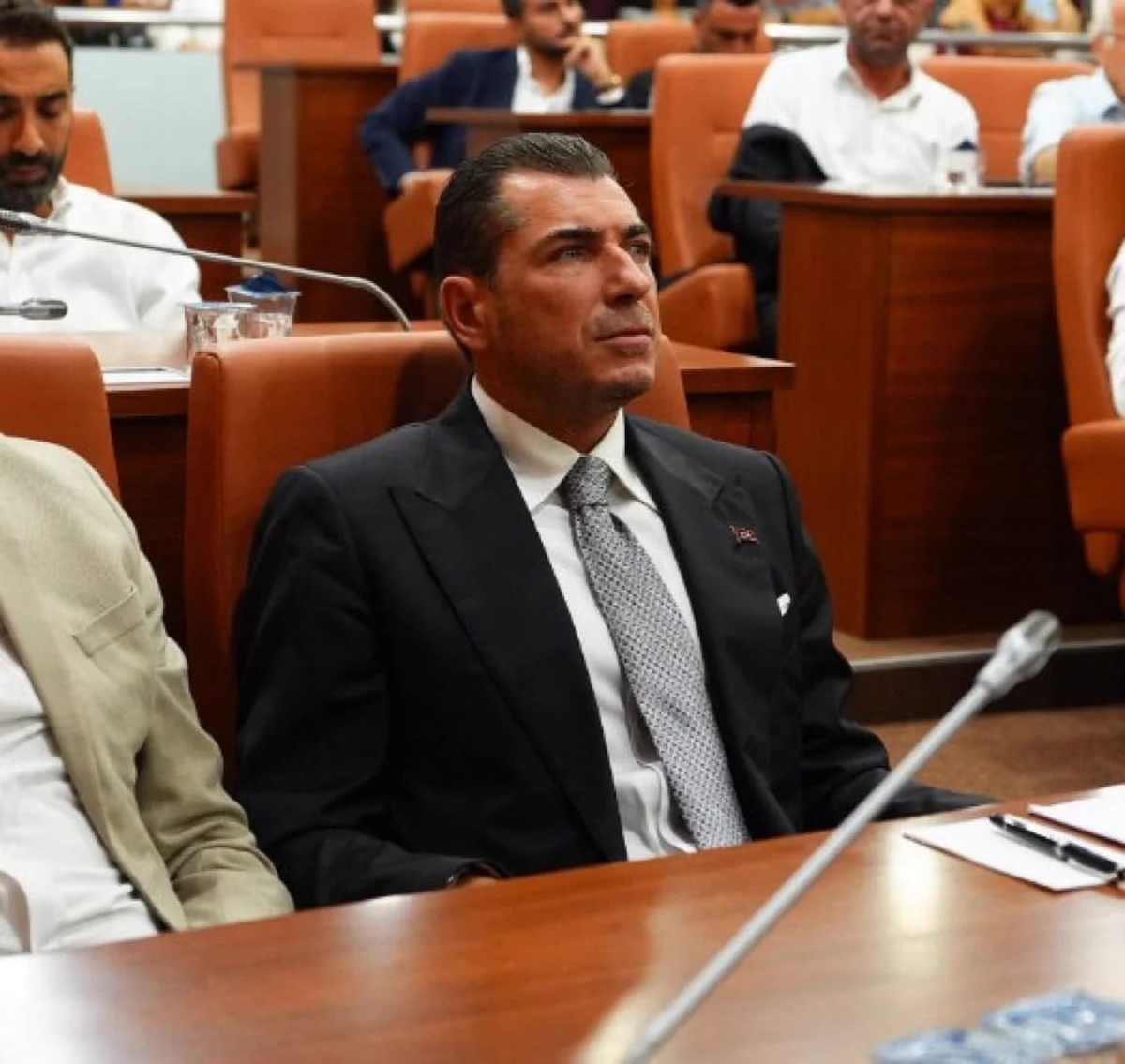 CHP'den istifa eden İBB Meclis Üyesi Arda, meclisteki söz hakkı sorununu anlattı