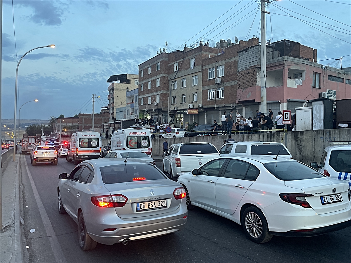 Diyarbakır Yenişehir'de silahlı kavgada 3 kişi hayatını kaybetti