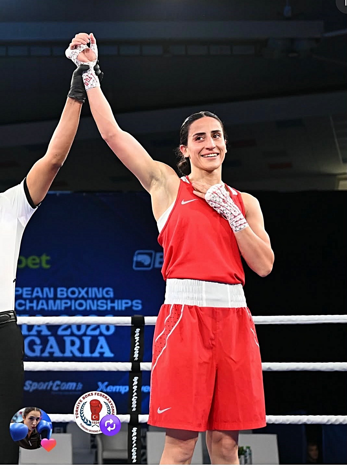 Elazığlı Gizem Özer, Avrupa Boks Şampiyonası'nda 5-0 yendi, çeyrek finale çıktı.