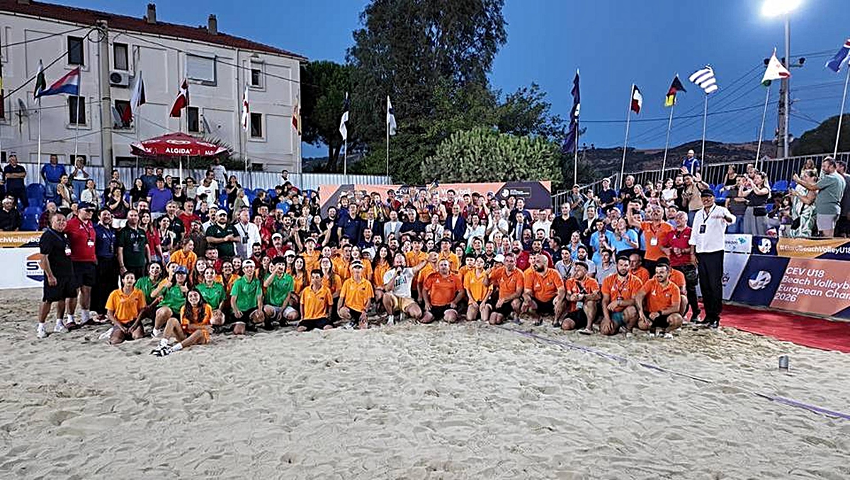Foça'da U18 Plaj Voleybolu Avrupa Şampiyonası'nda Hollanda ve Avusturya şampiyon oldu
