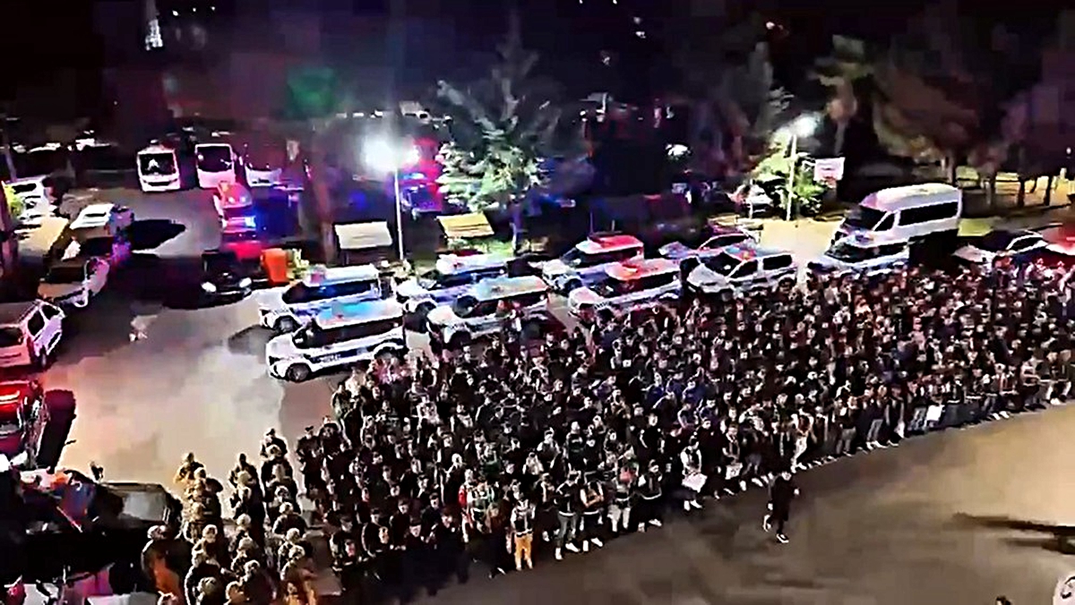 Gaziantep merkezli 24 ilde yasa dışı bahis operasyonunda 153 şüpheli yakalandı