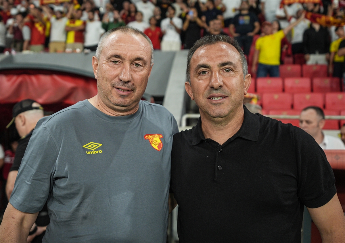 Göztepe, Çaykur Rizespor karşısında ilk yarıyı 1-0 önde tamamladı