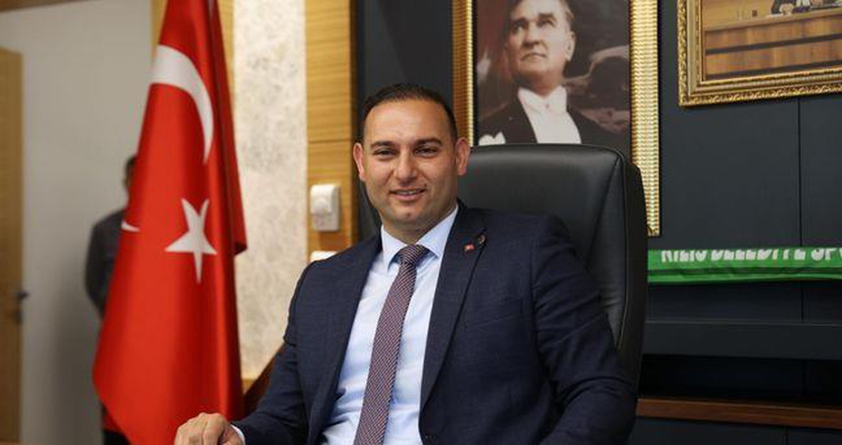 Hakan Bilecen kimdir, hangi partiden? Kilis Belediye Başkanı Hakan Bilecen kaç yaşında, nereli, eşi kim?