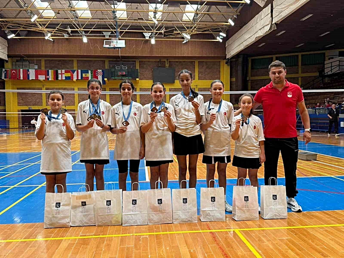 Kayserili sporcular Zagreb'de şampiyon oldu, Zümra Çetintaş en iyi sporcu seçildi