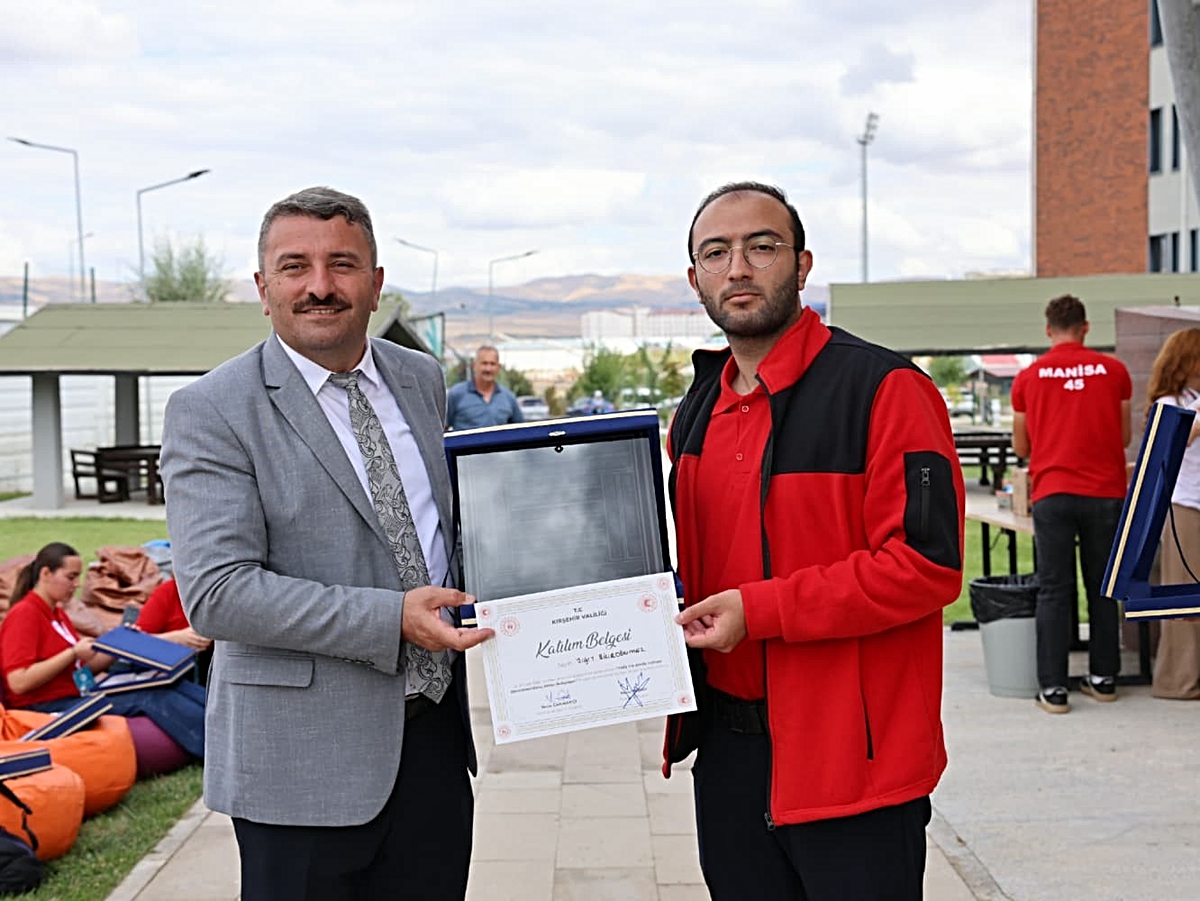 Kırşehir'de 6. Genç Ahiler Buluşuyor programı 81 ilden gençleri buluşturdu